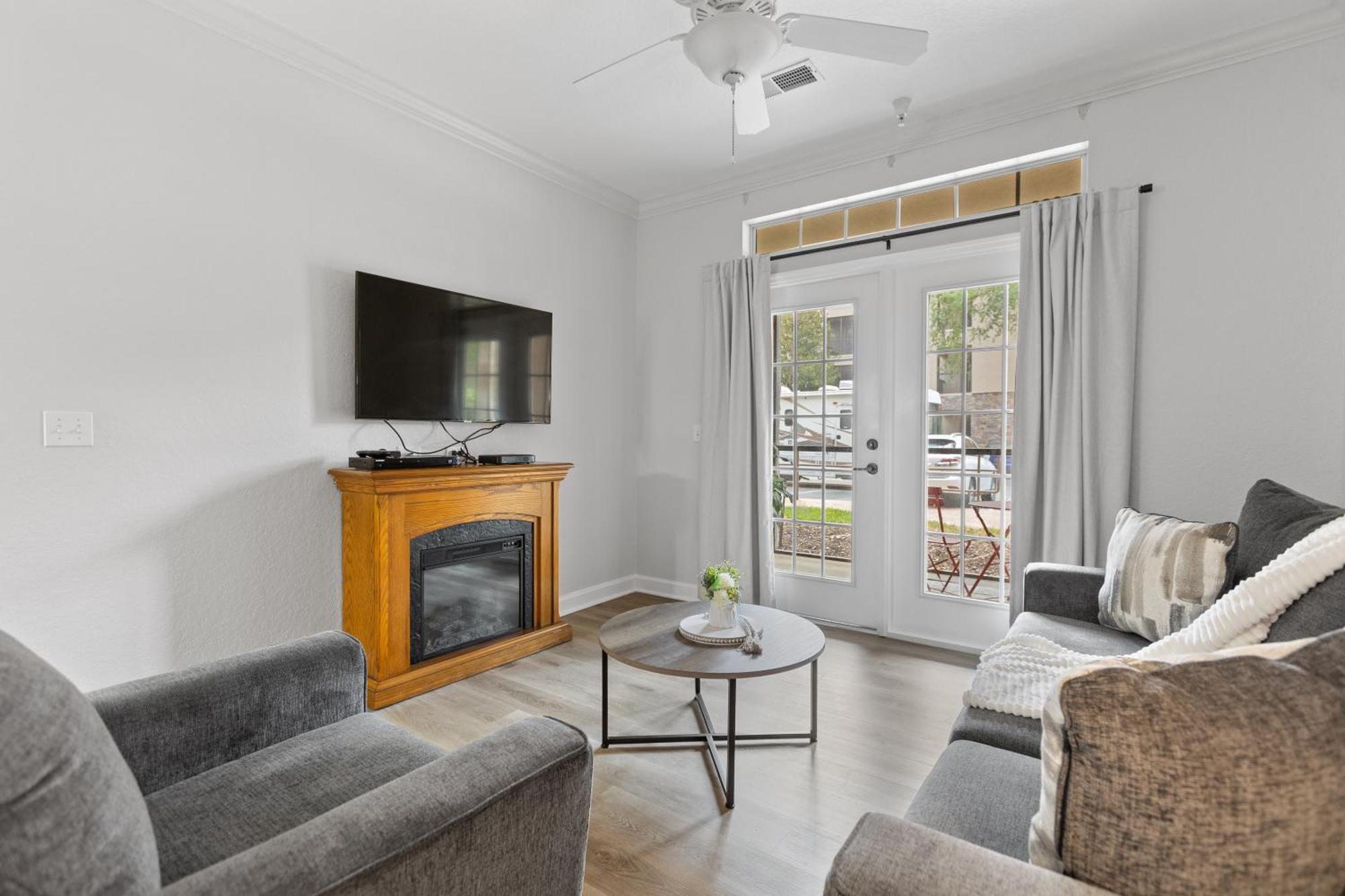 Near Disney W/ Pool-3Br/2Ba-Spacious & Cozy Condo ダベンポート エクステリア 写真